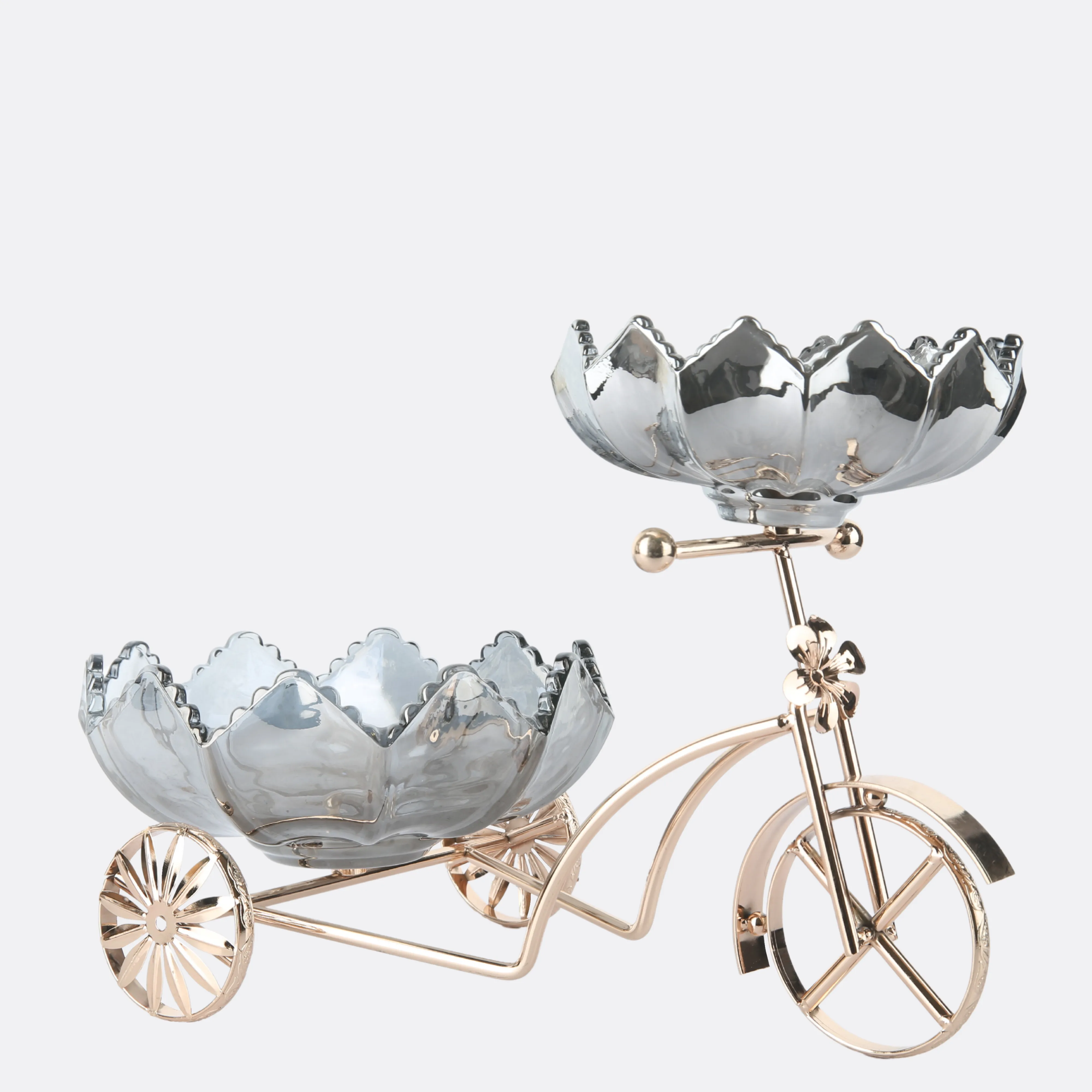 2 Bowls On Metallic Cycle