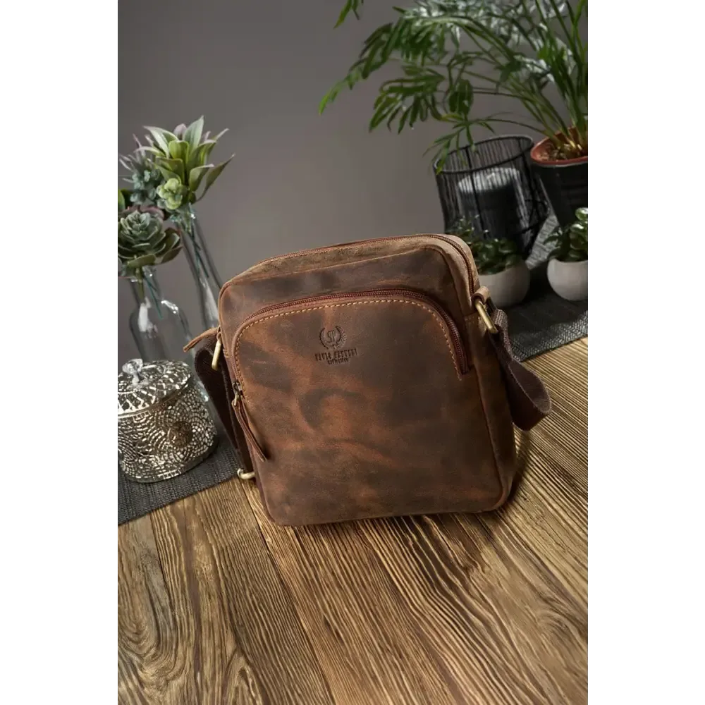 Brown - natural leather bag model 191535 galanter