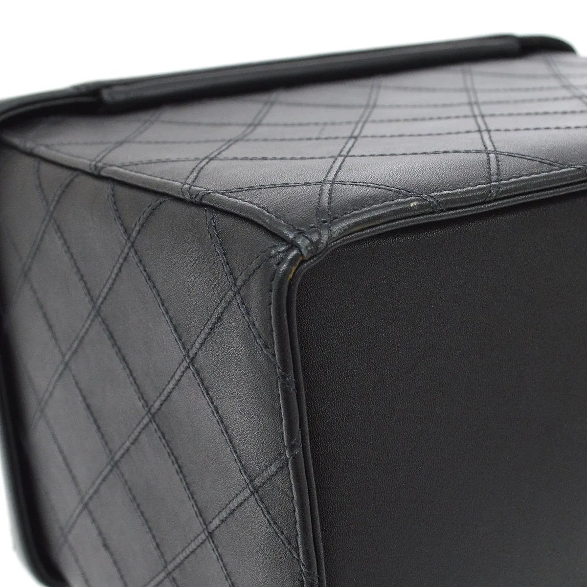 CHANEL 1994-1996 Black Lambskin Cosmoline 2way Vanity Bag AK17189d