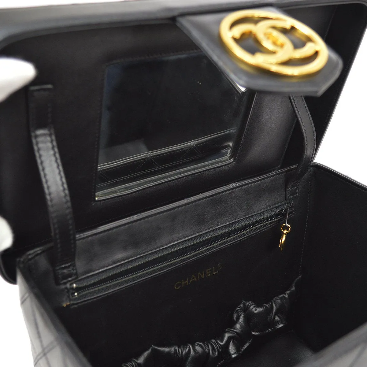 CHANEL 1994-1996 Black Lambskin Cosmoline 2way Vanity Bag AK17189d