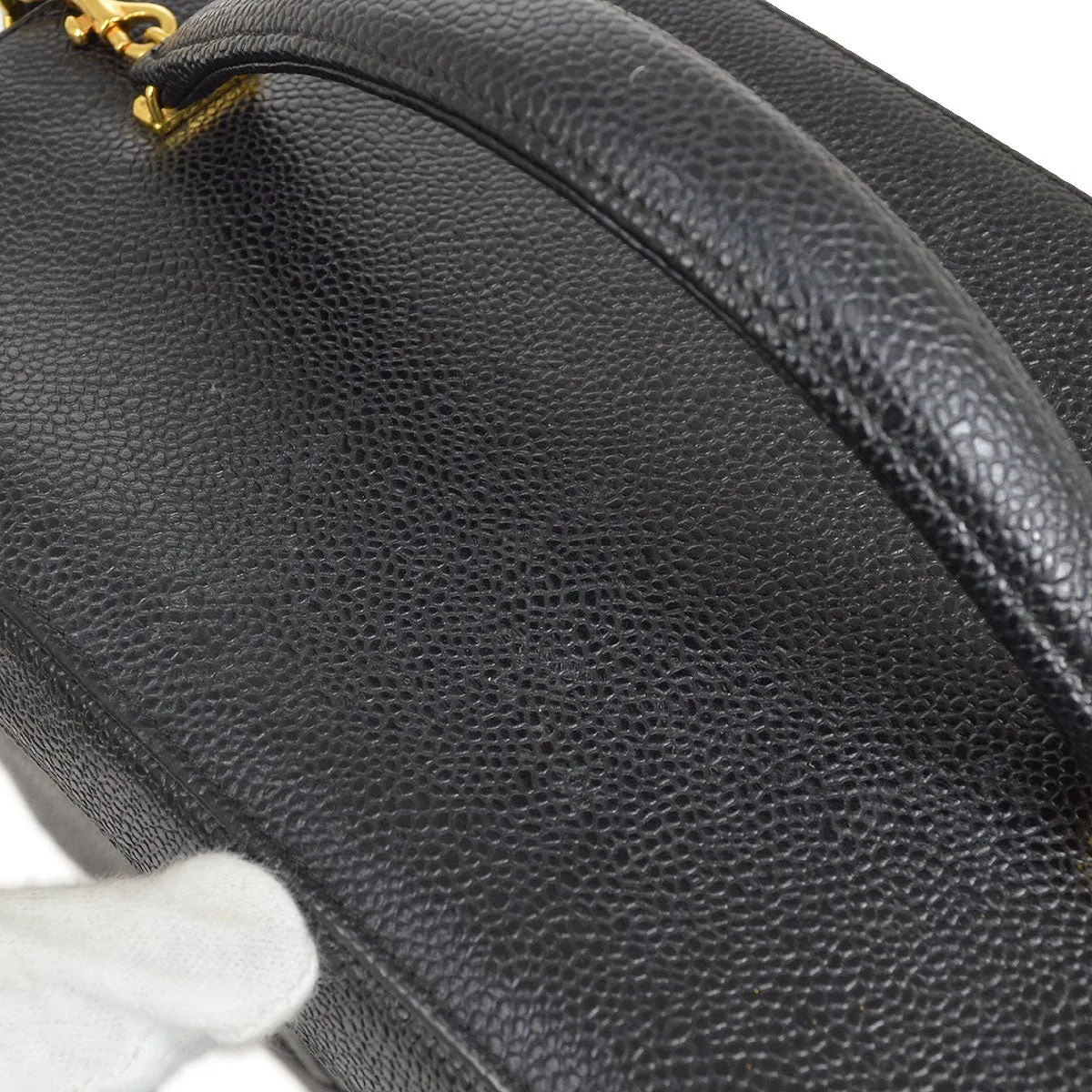 CHANEL 1994-1996 Circled CC Vanity Handbag Black Caviar 01531