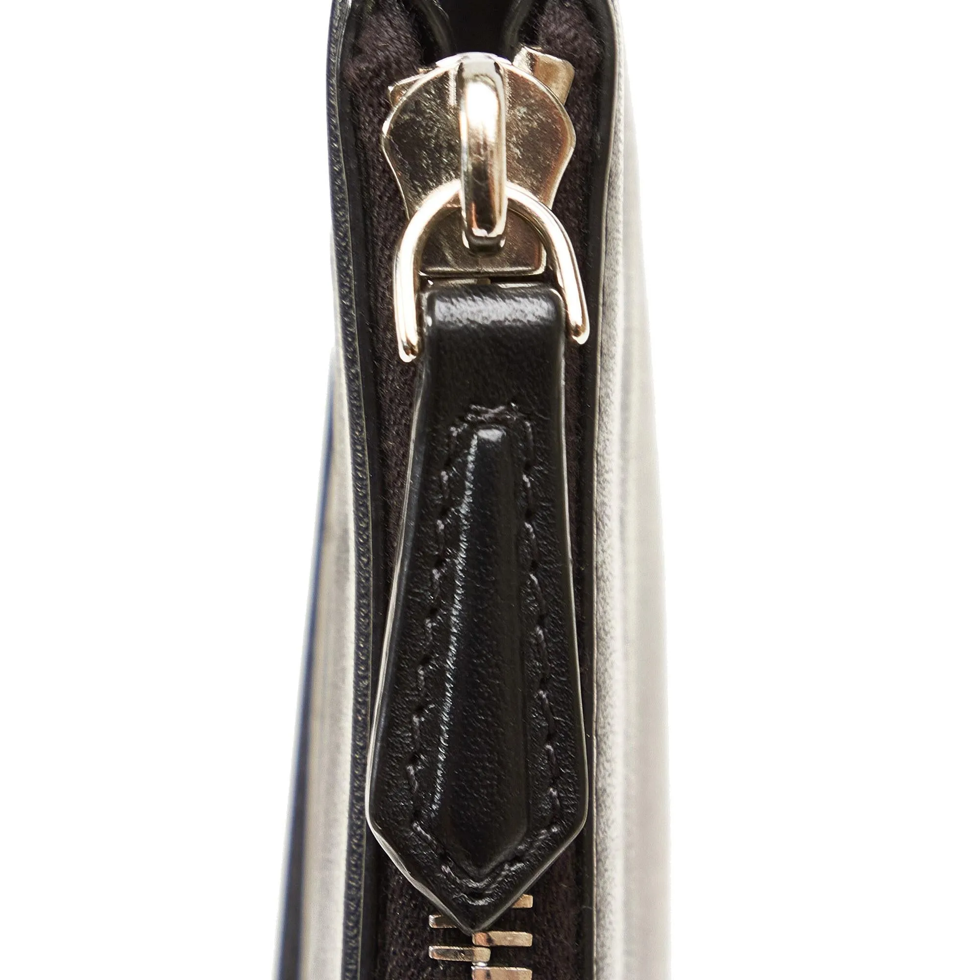 Fendi FF Leather Zip Clutch (SHG-Pnk2mm)