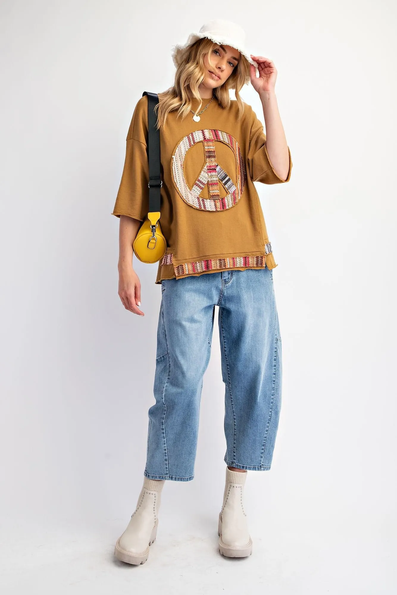 Golden Kiwi Peace Top