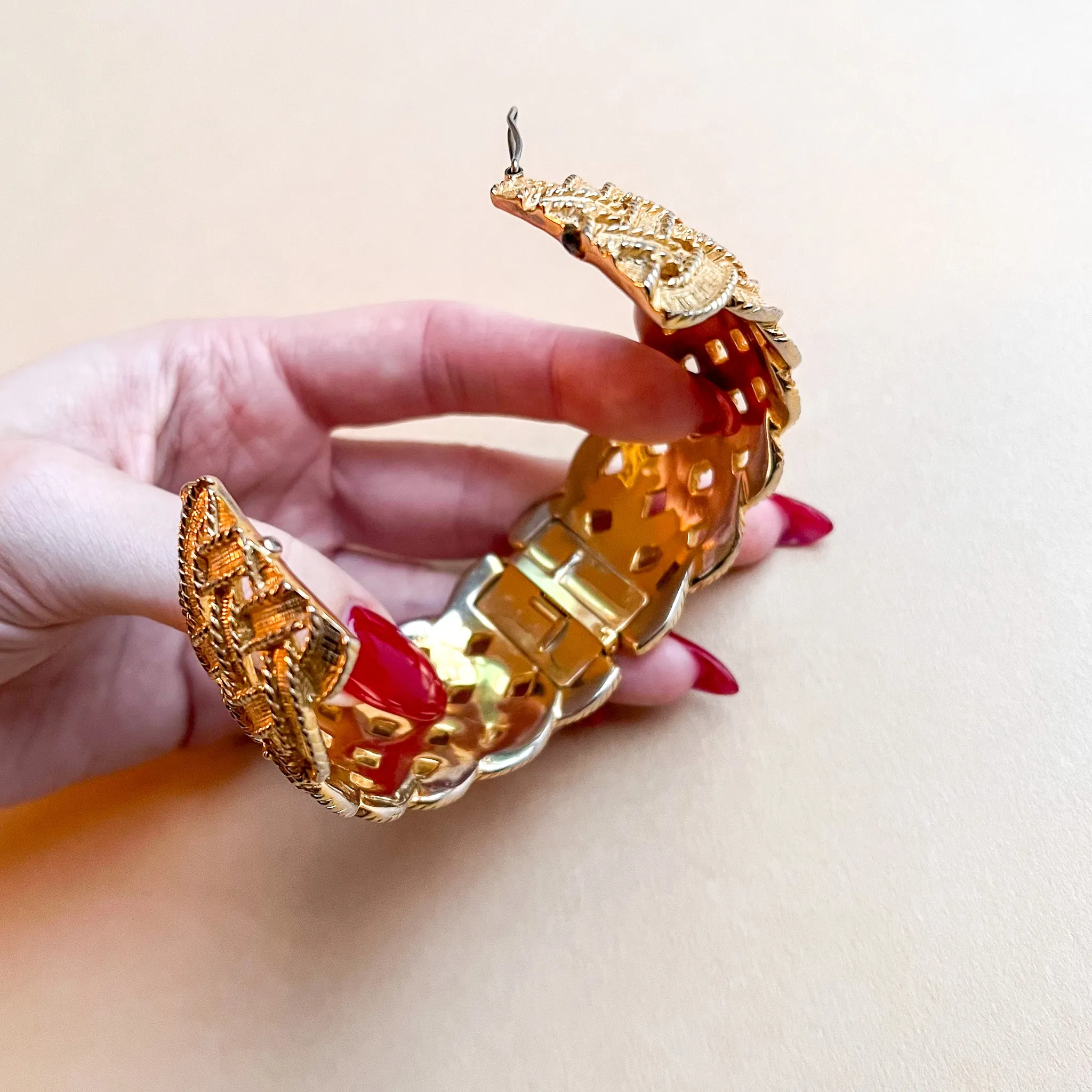 Gorgeous 1970s Golden Woven Cuff