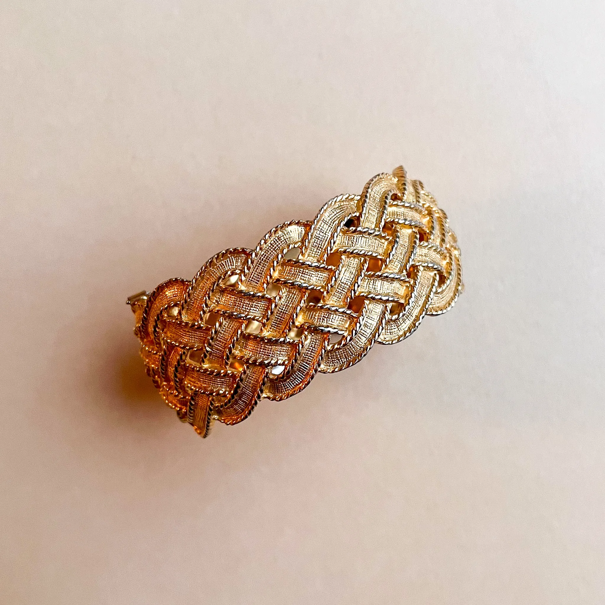 Gorgeous 1970s Golden Woven Cuff