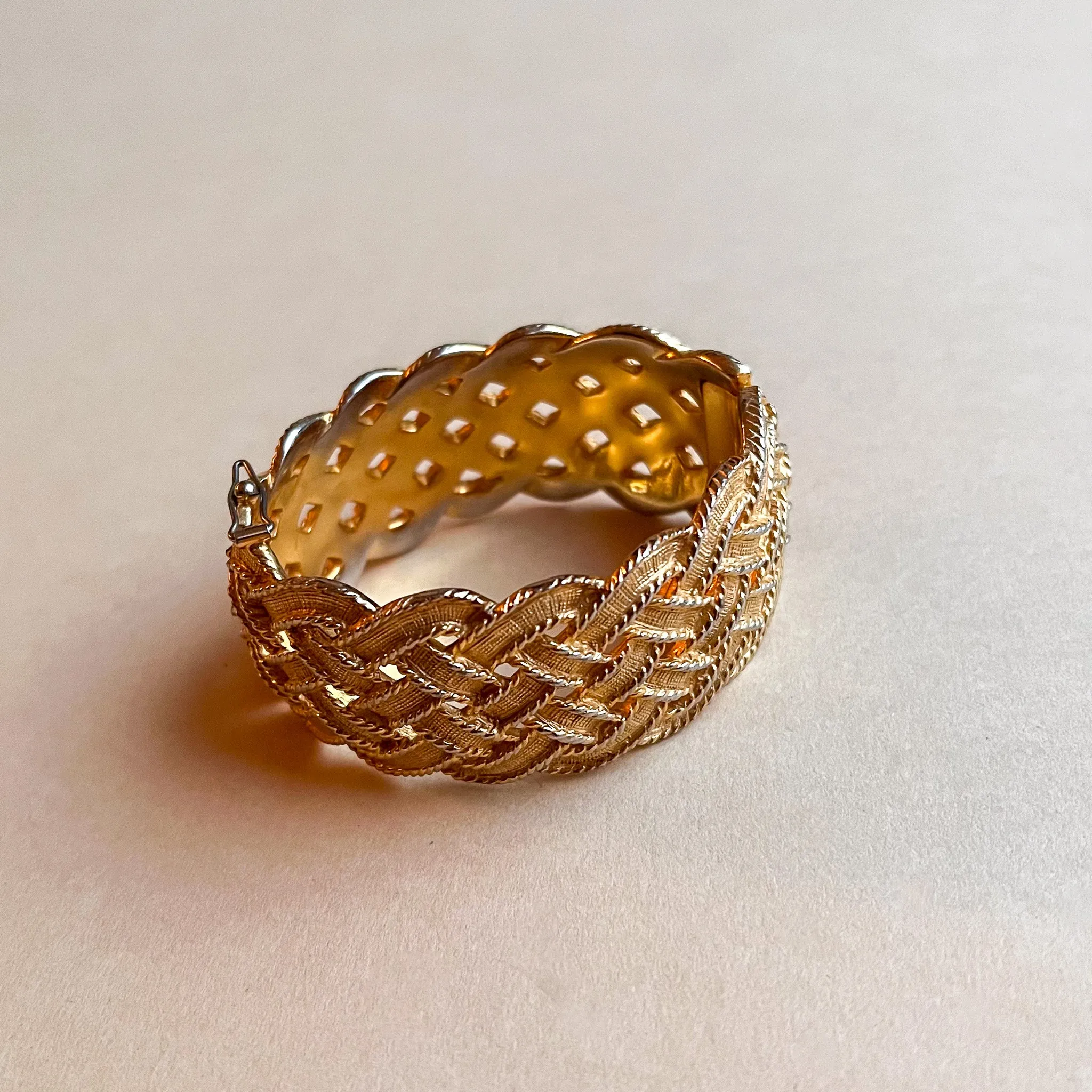 Gorgeous 1970s Golden Woven Cuff