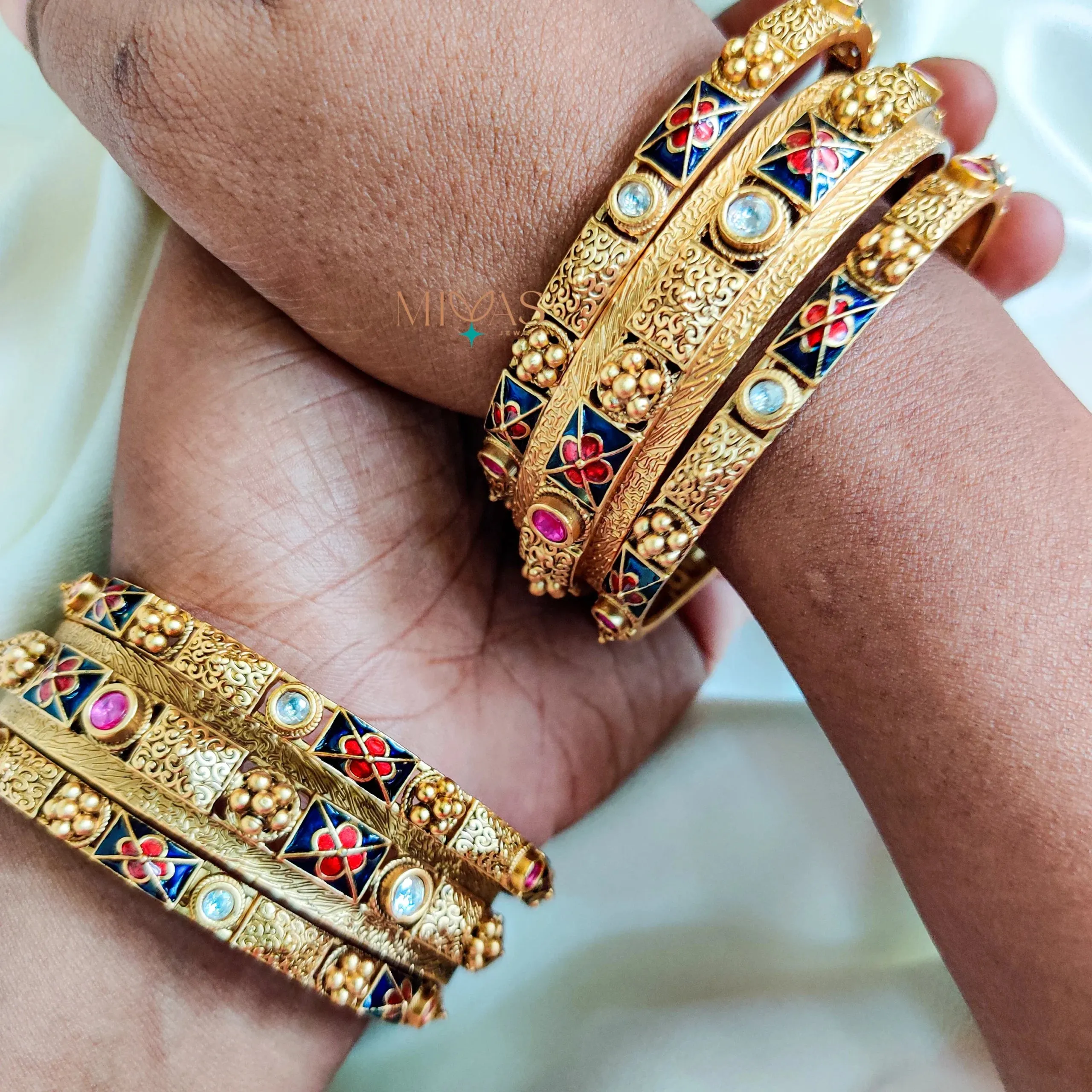 Gorgeous Antique Finish Bangles - Set of 6