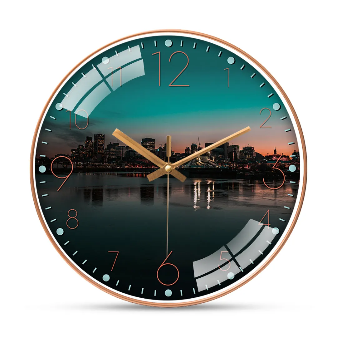 Gorgeous Look Montreal Wall Clock