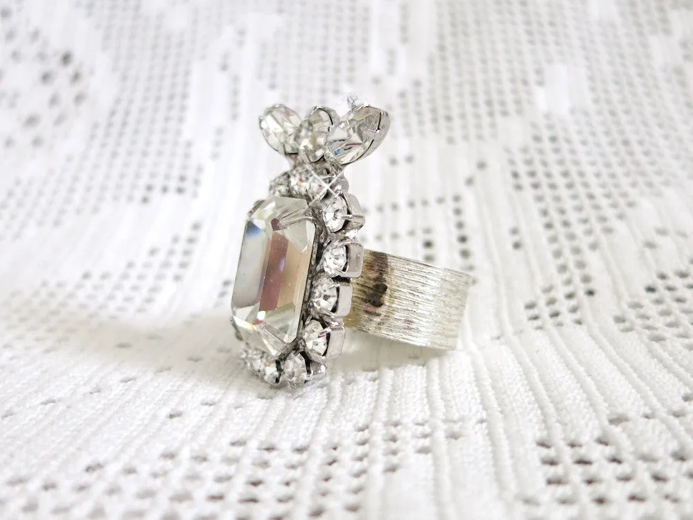 Gorgeous Rhinestone Ring