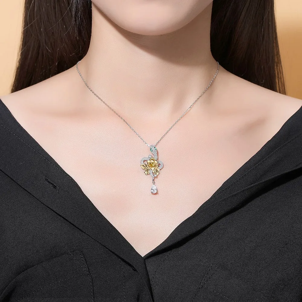Gorgeous Snake Necklace Jewelry