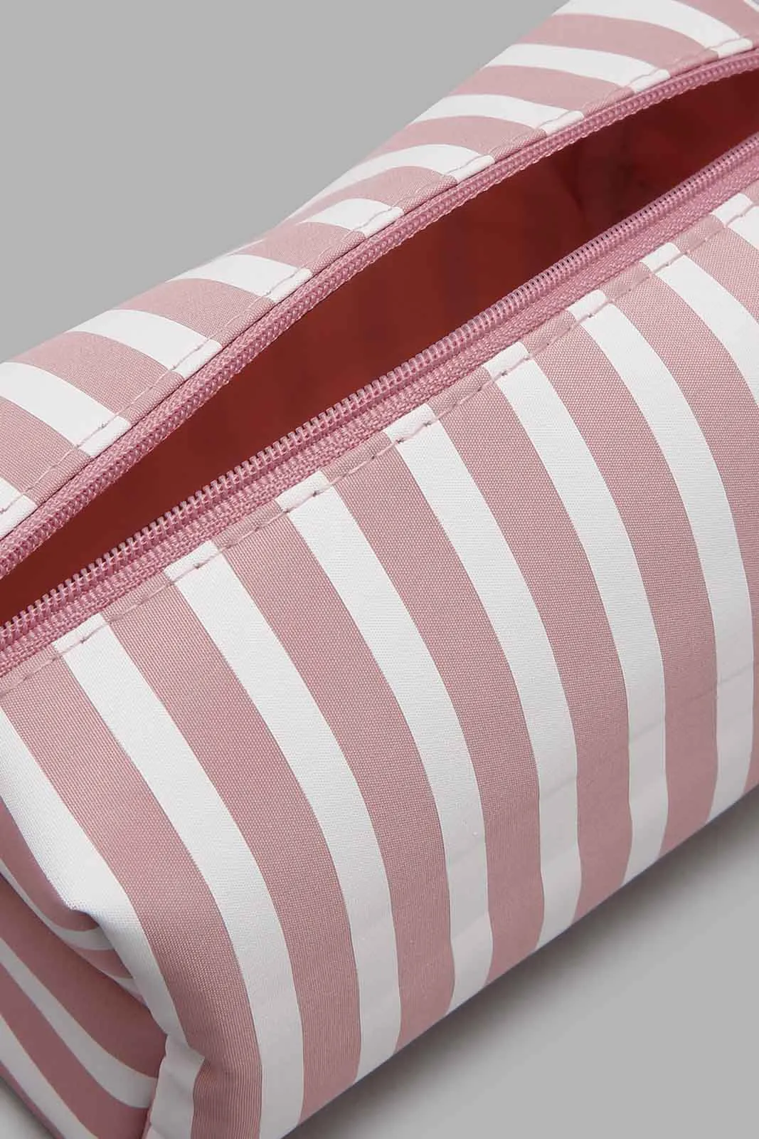 Pink Polka Dots Cosmetic Pouches (4 Piece)