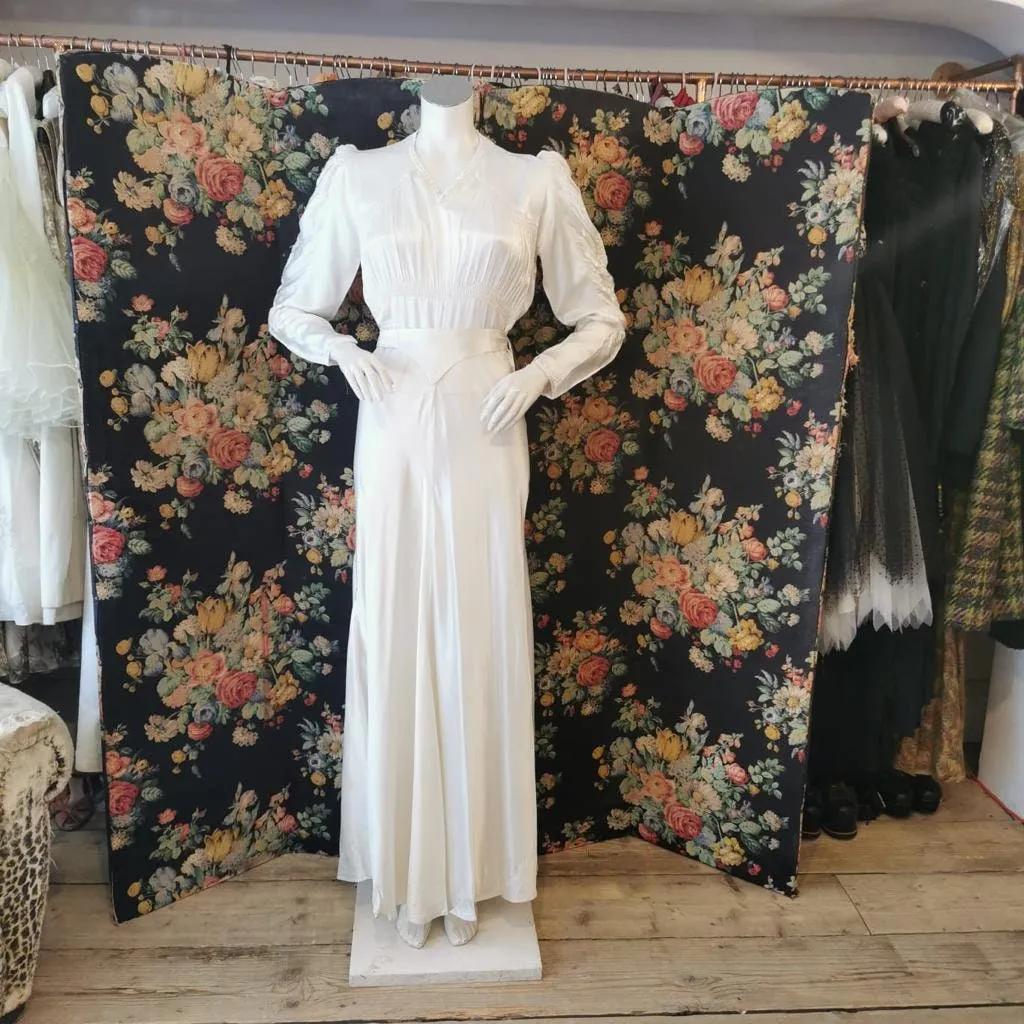 Stunning ivory satin vintage 1930s wedding dress