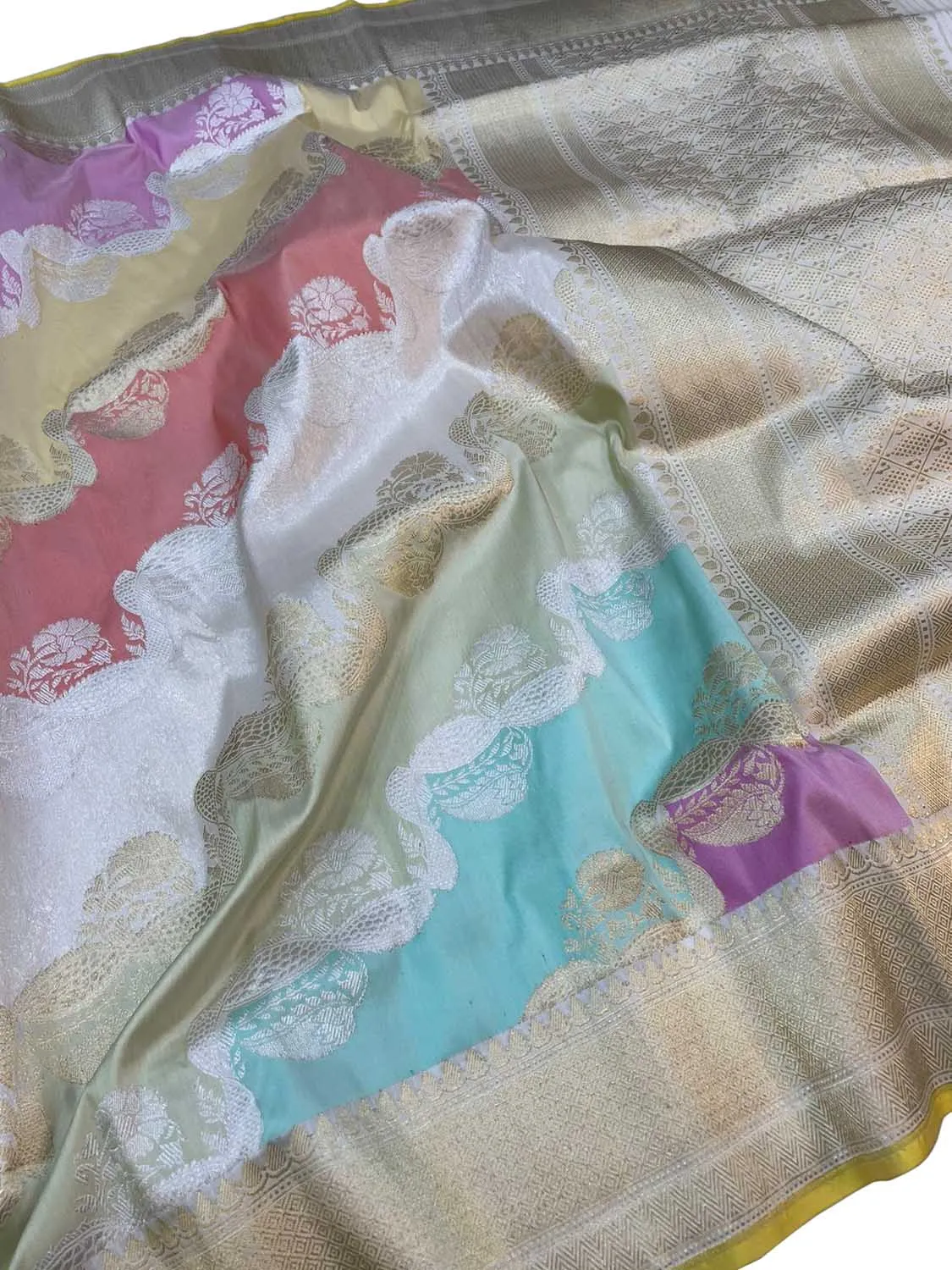Stunning Multicolor Banarasi Rangkat Handloom Pure Katan Silk Saree