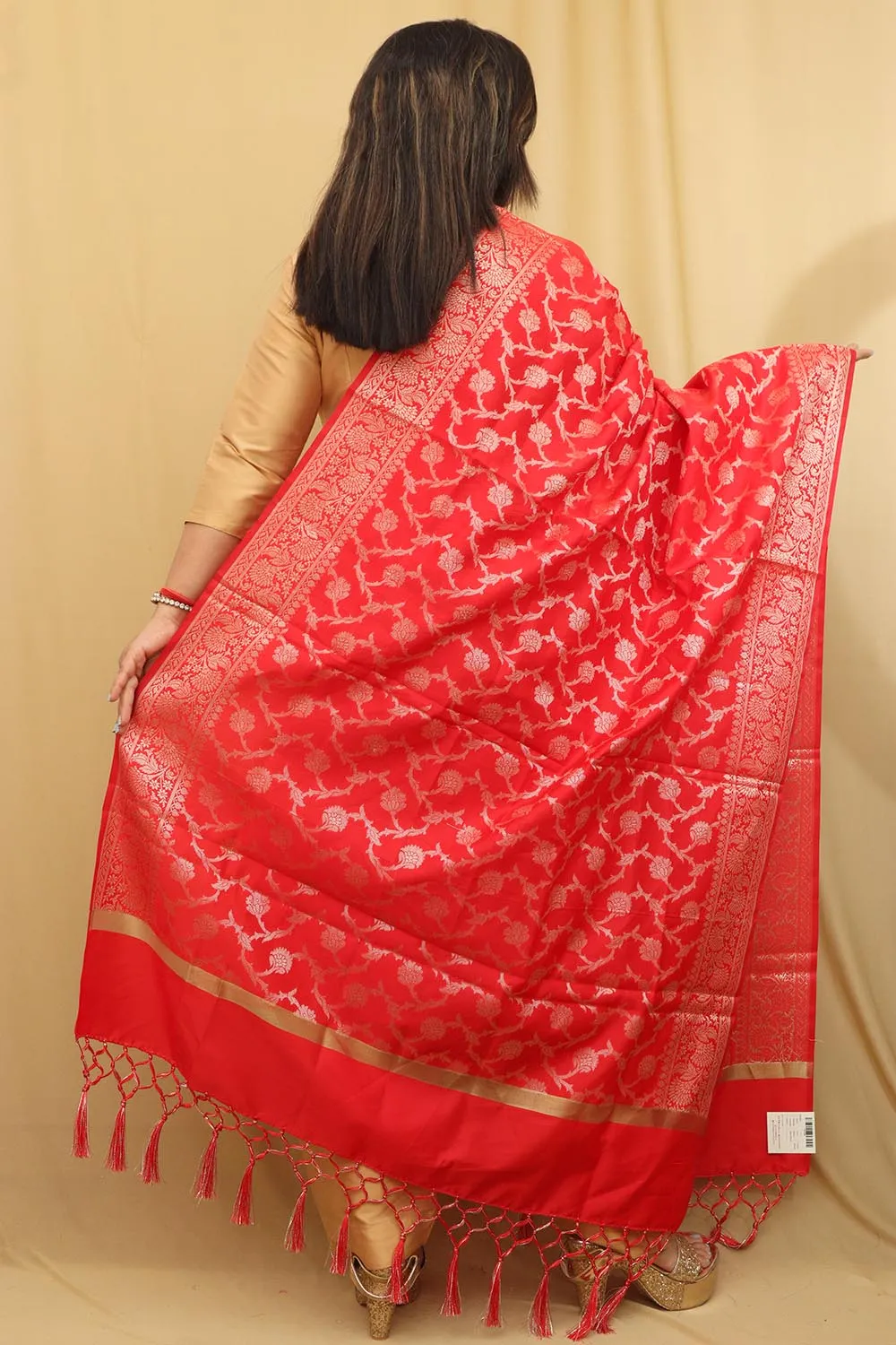 Stunning Red Banarasi Silk Dupatta - Versatile Elegance