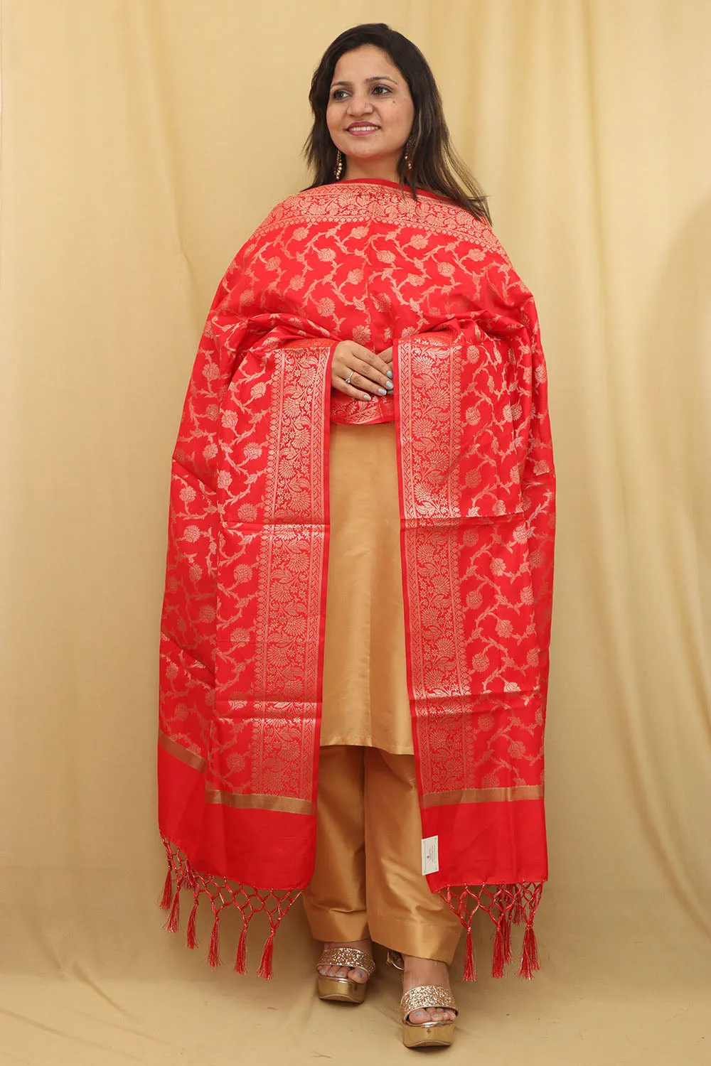 Stunning Red Banarasi Silk Dupatta - Versatile Elegance