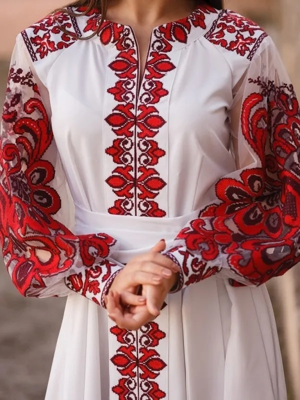 Wedding dress with embroidery